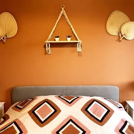 Urban - 4 Pers - Netflix Eysines