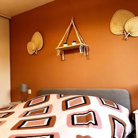 Urban - 4 Pers - Netflix Eysines